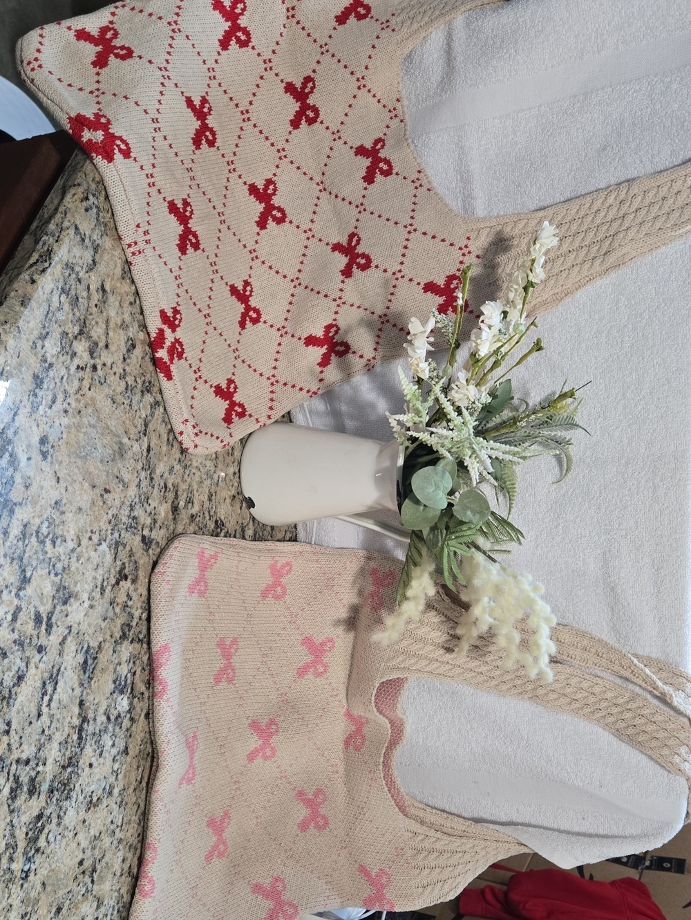 Cream Knit Tote Bag with Pink Accent - Women's Shoulder Tote
